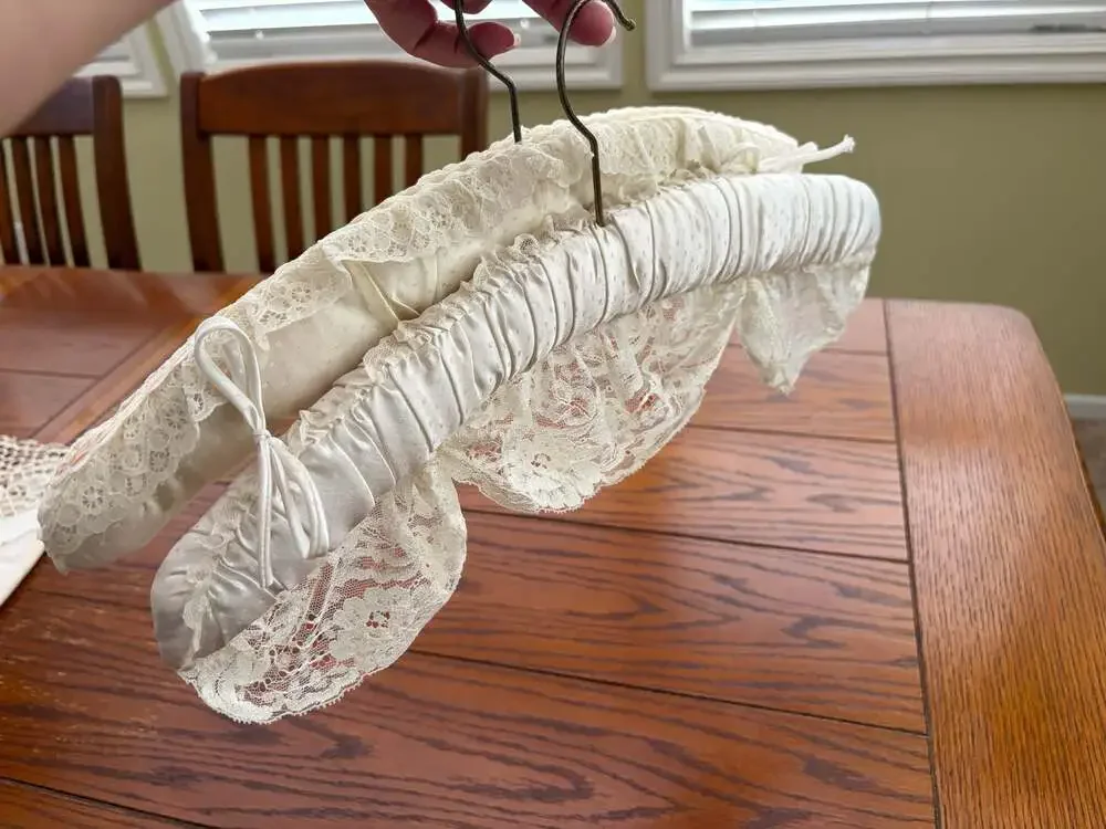Vintage Padded Satin and Lace Hangers Set of 2 Ivory Bridal Lingerie